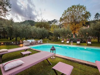 Villa Corsanico-Bargecchia  72