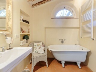 Villa Corsanico-Bargecchia Features 30