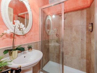 Villa Monsagrati Caratteristiche 6