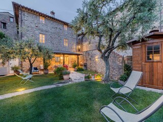 Villa Buti  1
