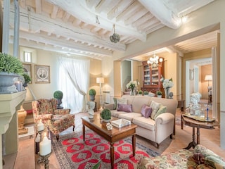 Villa Marlia  14