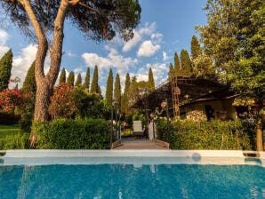 Villa Bauernhaus in Pescia mit Pool und Garten - Buggiano Castello - image1