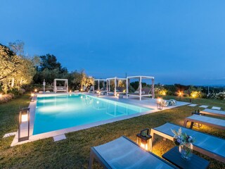 Villa Montecarlo  123