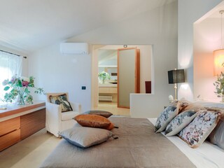 Villa Montecarlo  125