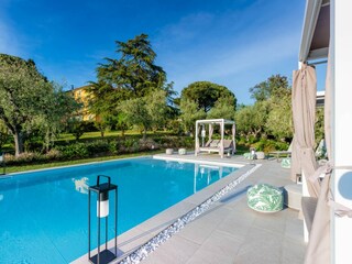 Villa Montecarlo  109