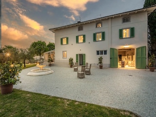 Villa Montecarlo  33