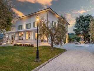 Villa Montecarlo Buitenaudio-opname 1
