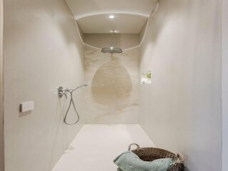 Villa Montecarlo Caratteristiche 34