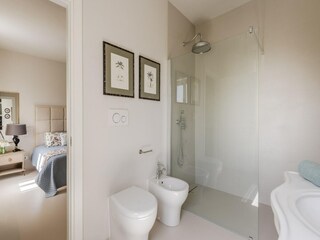 Villa Montecarlo Características 33