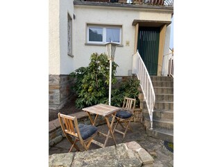 Eingang & kleine Terrasse