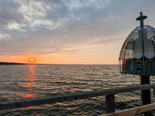 Sonnenuntergang auf der Seebrücke
