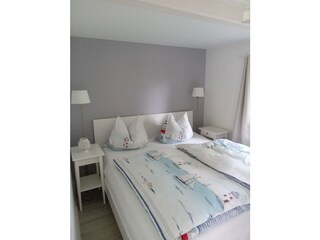 Schlafzimmer Bild1