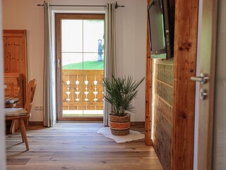 Blick ins Wohnzimmer