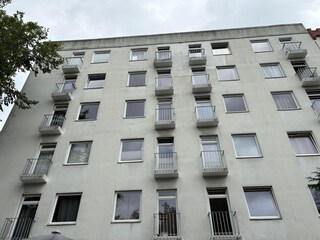 Apartmenthaus von der  Schloßstr
