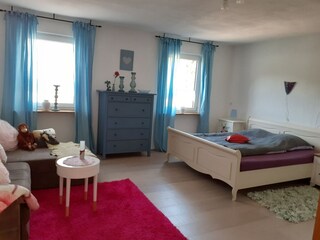 Wohn /Schlafzimmer