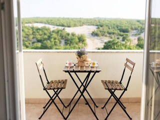 Appartement Lovinac Buitenaudio-opname 1