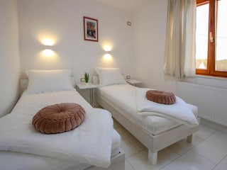 Villa Lozovac Features 14