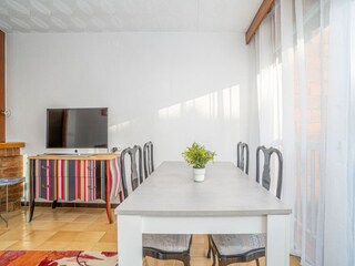 Apartamento Roses Características 13