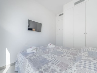 Apartment Roses Features 30