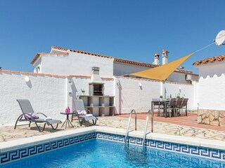 Villa Empuriabrava Buitenaudio-opname 11