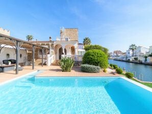 Villa in Empuriabrava mit privatem Anlegeplatz - Empuriabrava - image1