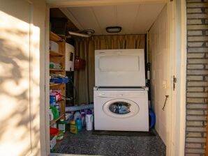 Bungalow en Países Bajos con jardín privado