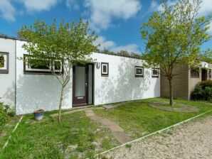 Modern ausgestattetes Ferienhaus an den Dünen, Duinland 248, Sint Maartenszee