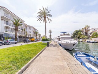 Appartement Empuriabrava Buitenaudio-opname 6