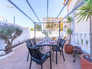 Villa Empuriabrava Buitenaudio-opname 3