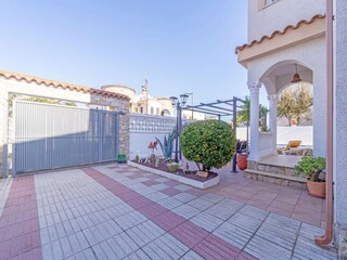 Villa Empuriabrava Buitenaudio-opname 2