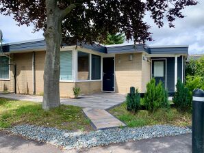 Maison de vacances Bungalow en Países Bajos con Jardín Privado