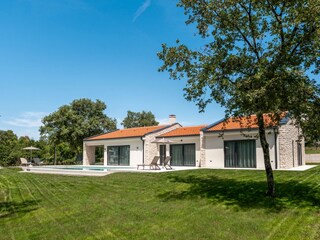 Villa Višnjan Außenaufnahme 8