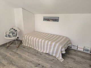 Schlafzimmer N°2