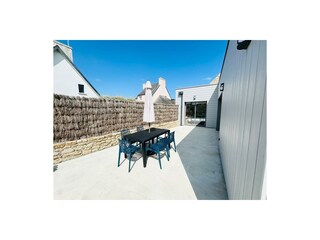Die Terrasse, Westseite