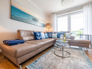 edle Eckledercouch mit verstellbaren Rückenlehnen