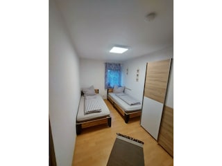 Schlafraum 2