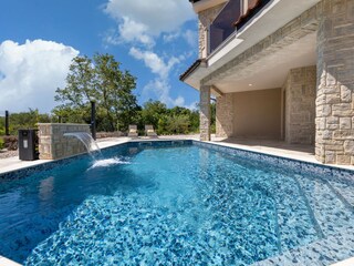 Villa Divina – Küstenvilla mit beheiztem Pool