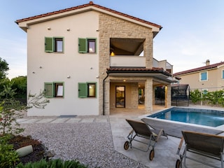 Villa Divina – Küstenvilla mit beheiztem Pool