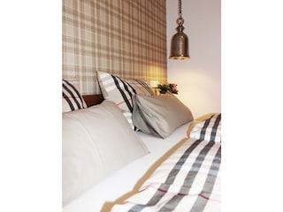 Gemütliches Doppelbett im EG