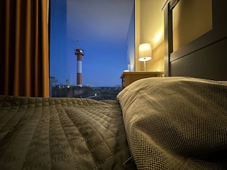 Blick auf den Leuchtturm vom Schlafzimmer