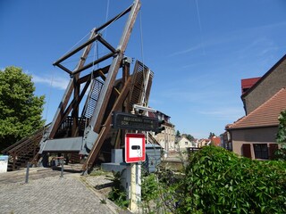 Zugbrücke am Kanal