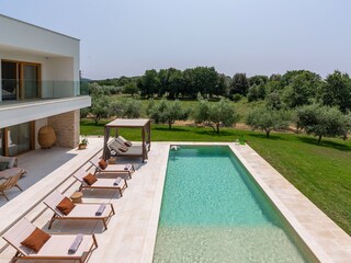 Villa Vrsar Outdoor Recording 9