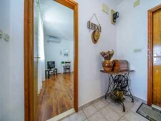 Apartment Sobra  12