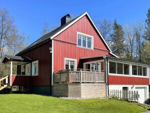 4 Sterne Ferienhaus in TVÄRRED - Ulricehamn - image1