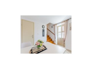 Appartement Kastel Kambelovac Kenmerken 1