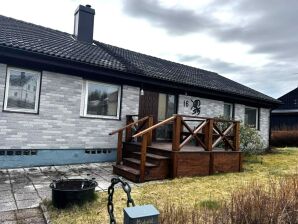 4 Sterne Ferienhaus in Ljusne - Skärsa - image1