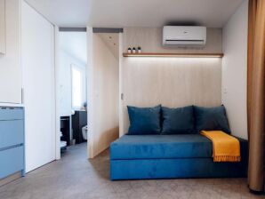 Wohnwagen Tasha Premium Mobile Home with Terrace and Hot Tub - Orebic - image1
