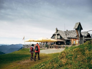 Apartment Treffen Umgebung 17