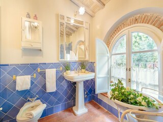 Farmhouse Marlia Features 59