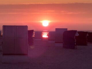 Sonnenuntergang am Strand